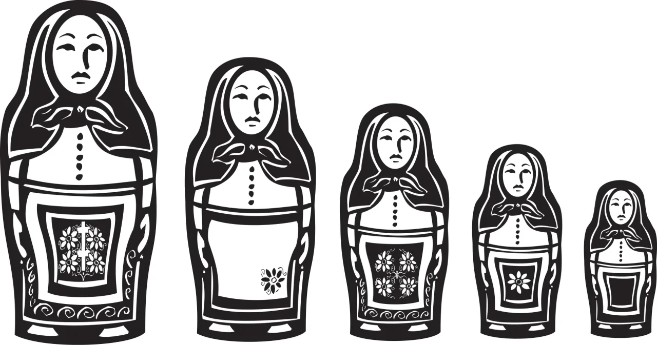 Russische Matroschka-Puppen in Schwarz-Weiß