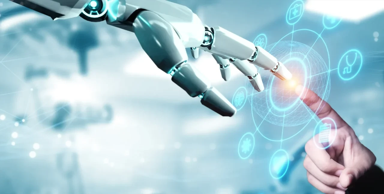 Roboterarm berührt menschliche Hand