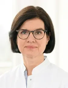 Dr. Carmen Röhm