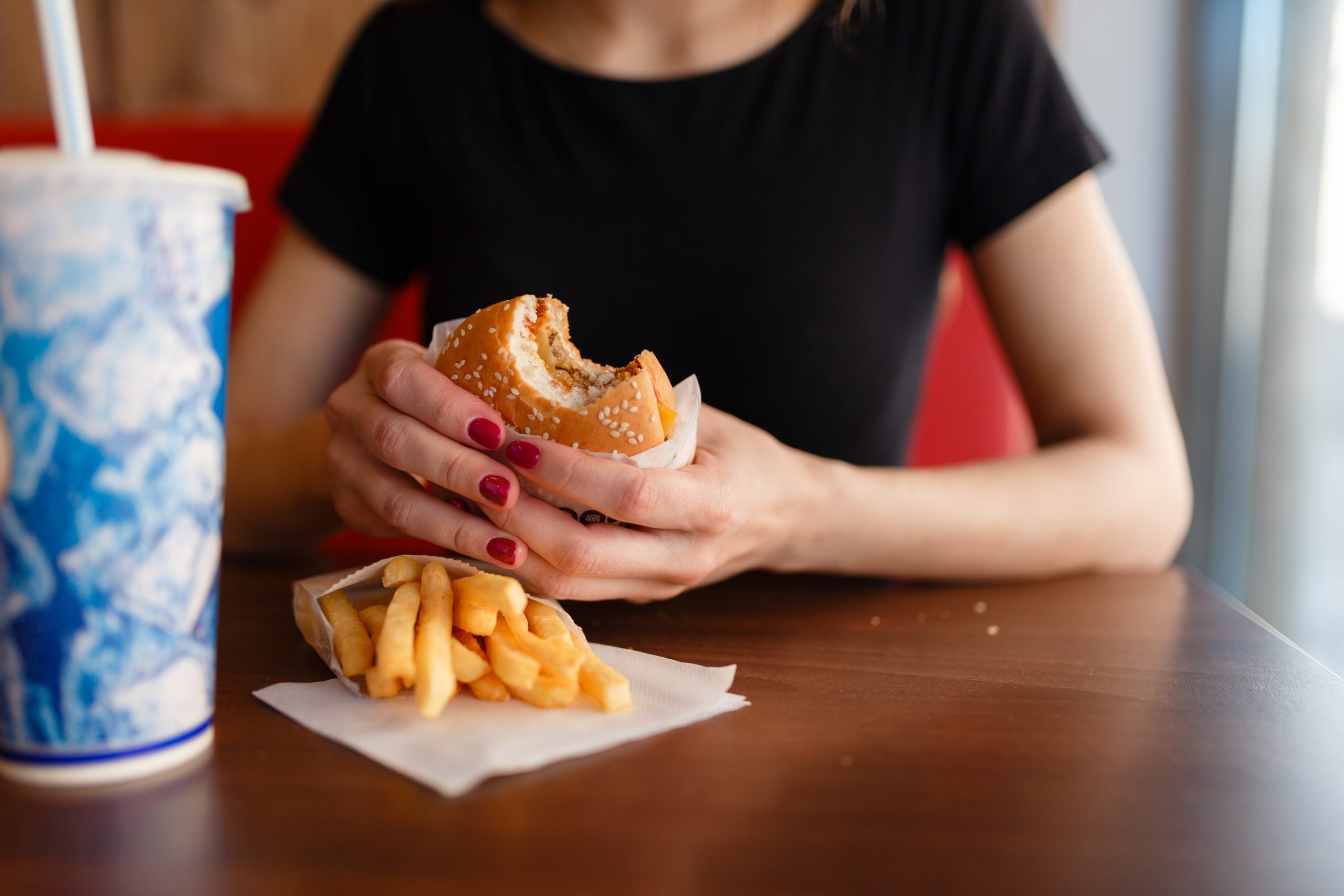 Fast Food erhöht Risiko für Stressinkontinenz deutlich