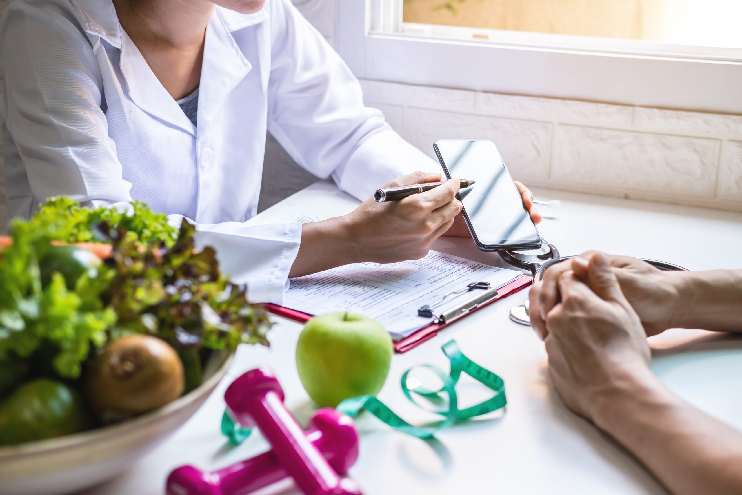Endometriose: Ernährung zeigt kaum Wirkung auf Schmerzen